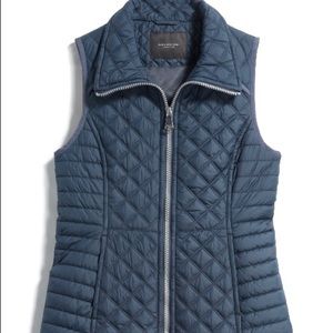 Navy blue light puffer Vest